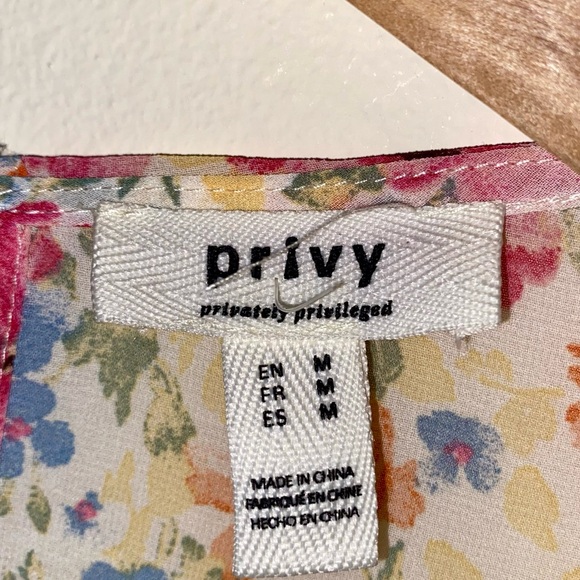 Floral Romper - Picture 4 of 4